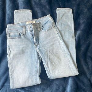 Levi’s Jeans